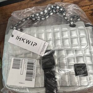 IHKWIP Silver Quilted Bag with Chain Strap